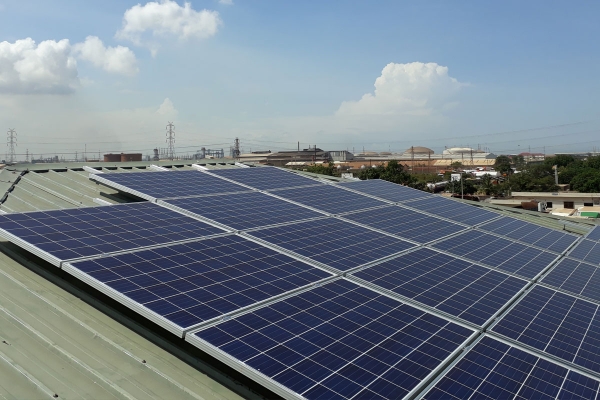 Crowdfunding of solar projects in emerging markets